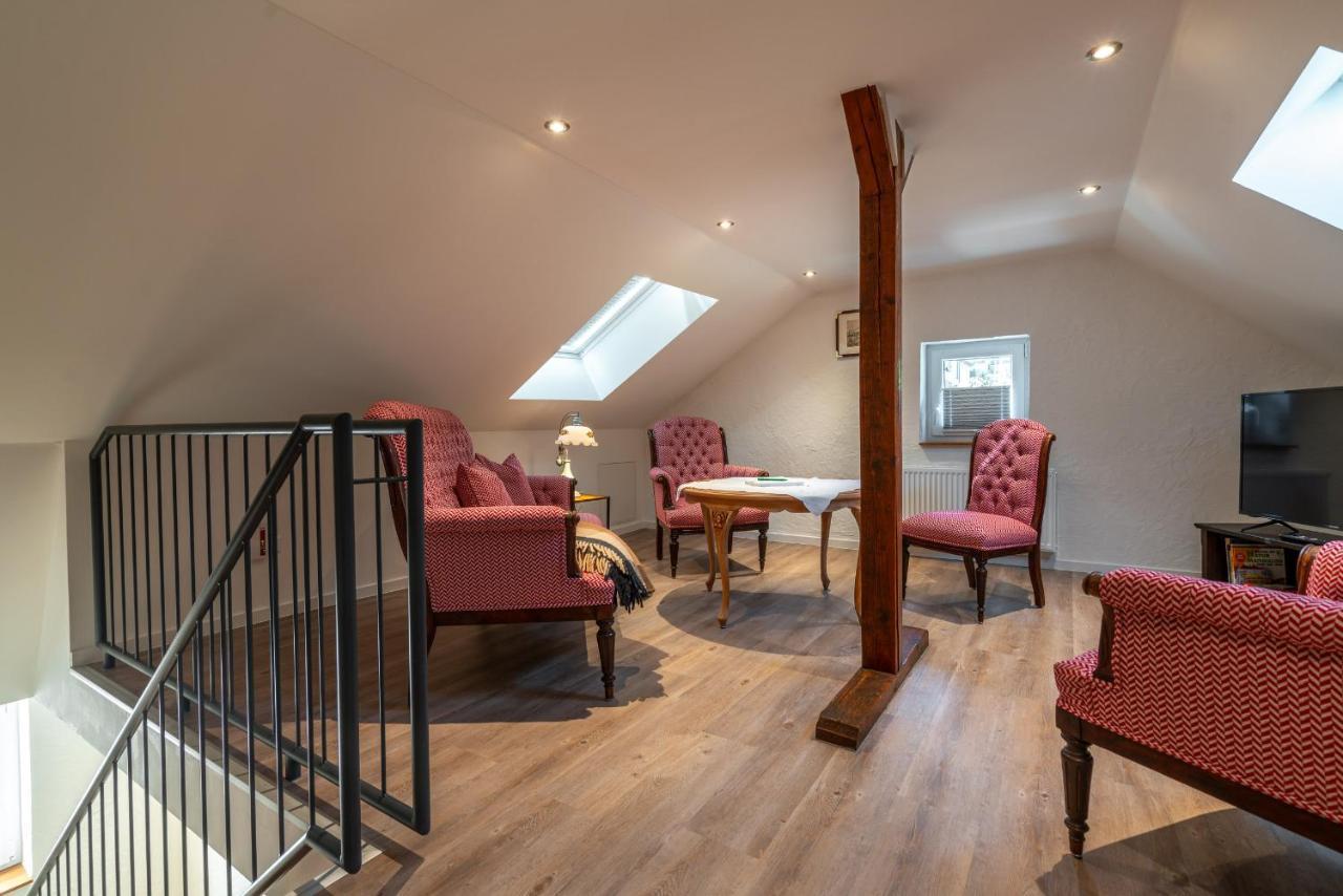 Das Rote Haus - Hohnemichels Boppard Bagian luar foto